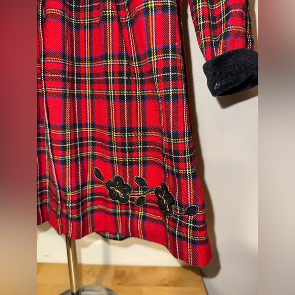 Little Bitty vintage girls plaid coat, size 24 mos, EUC - Picture 2 of 6